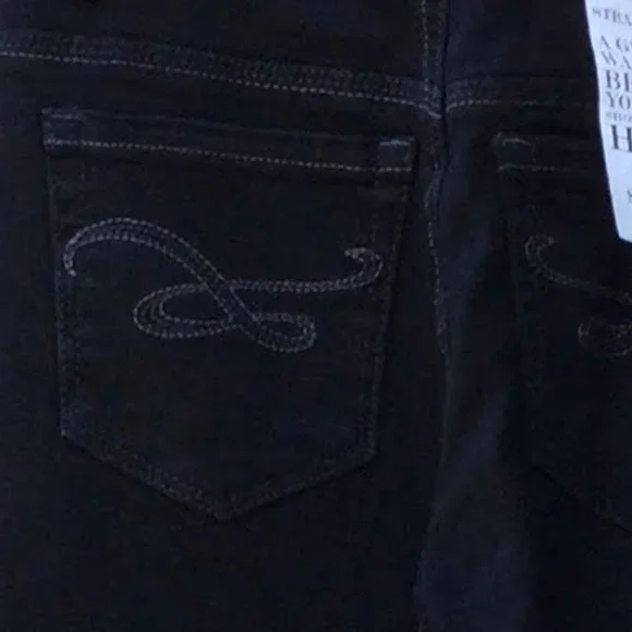 Style&Co Black Straight Leg Comfort Waist Jean - Picture 4 of 4